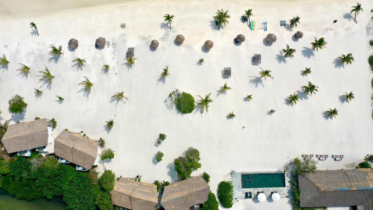 The Secret Garden Koh Rong Hotel Pagoda Beach Eksteriør billede